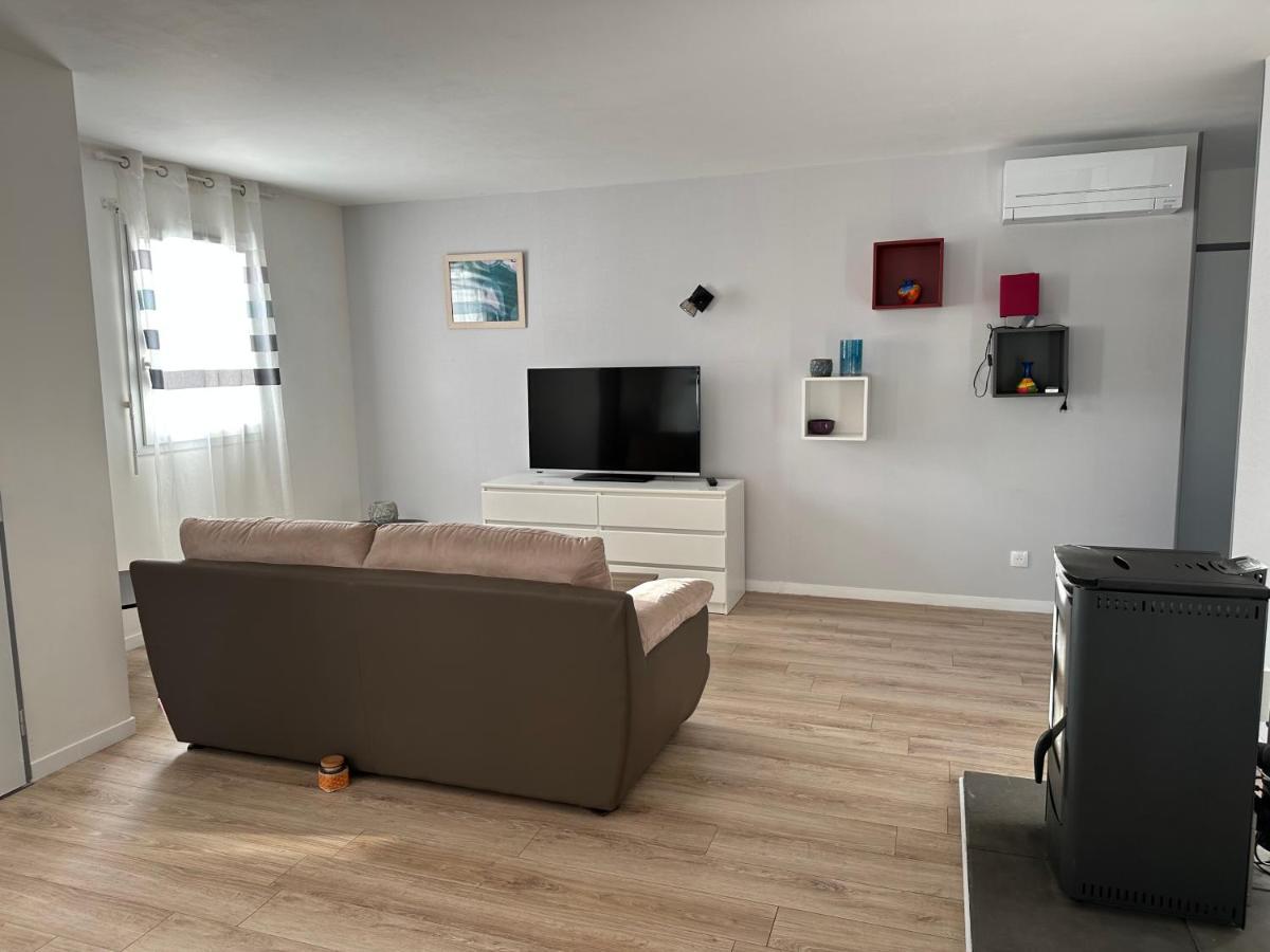 Maison MALOU 3 chambres, moins dd'un kilometre de toutes commodités, pistes cyclables devant l'entrée,a 10km de Bayonne, 6km Capbreton et 3,8km de la plage de Labenne Exterior foto