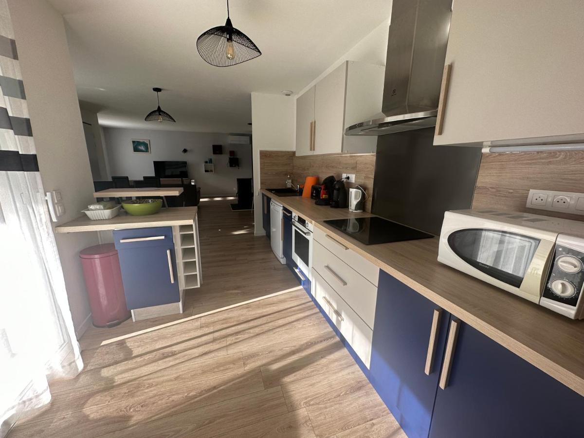 Maison MALOU 3 chambres, moins dd'un kilometre de toutes commodités, pistes cyclables devant l'entrée,a 10km de Bayonne, 6km Capbreton et 3,8km de la plage de Labenne Exterior foto